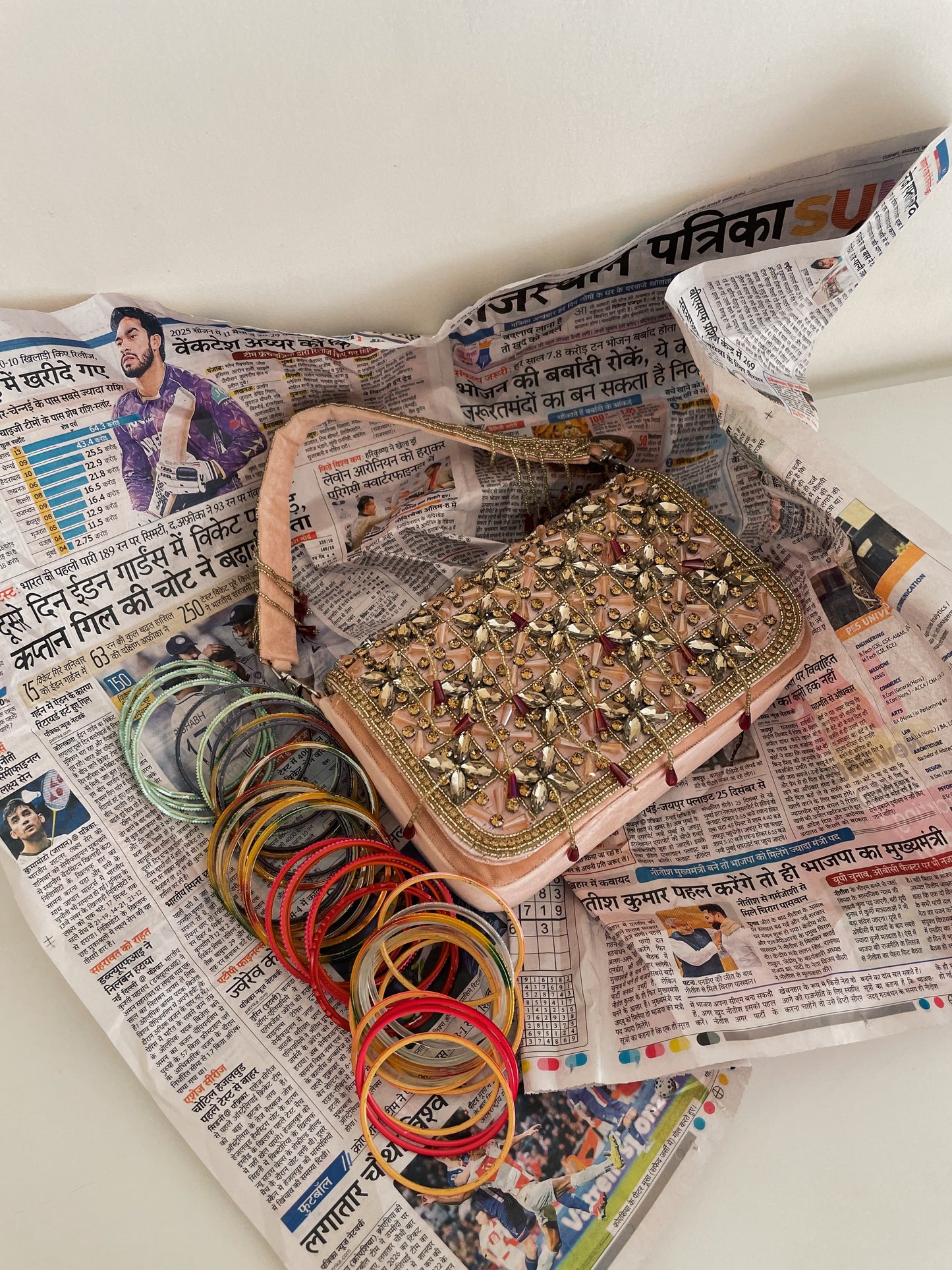Kundan Shine Clutch