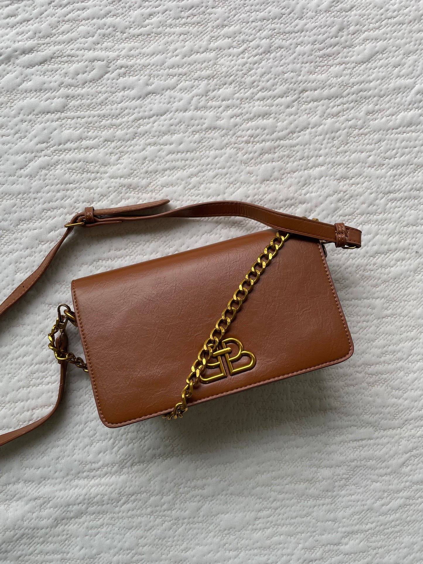 Bold Beauty Handbag.
