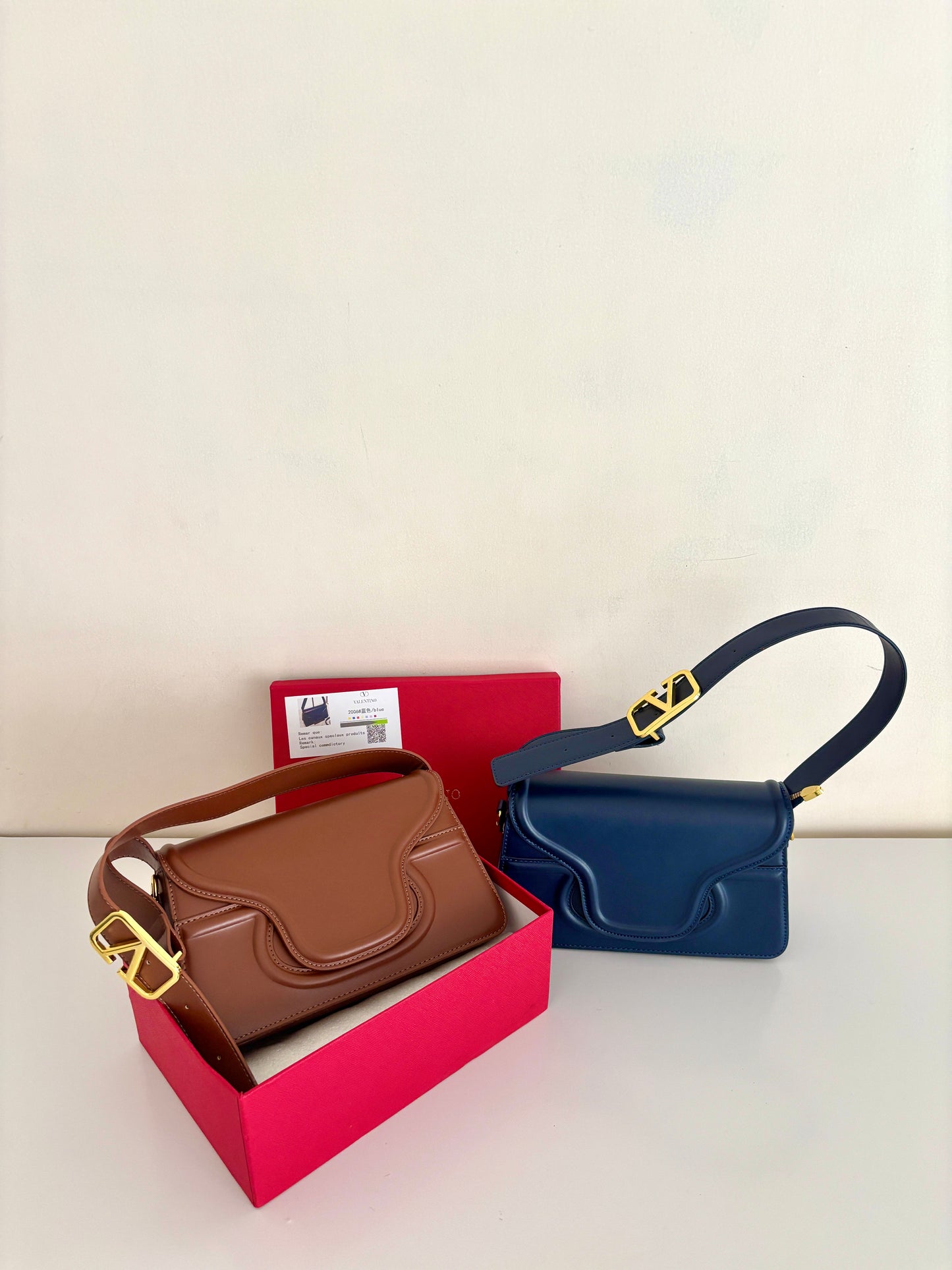 Rich Girl Handbag ~ Inspired by Luxury Fashion
(with box packaging)