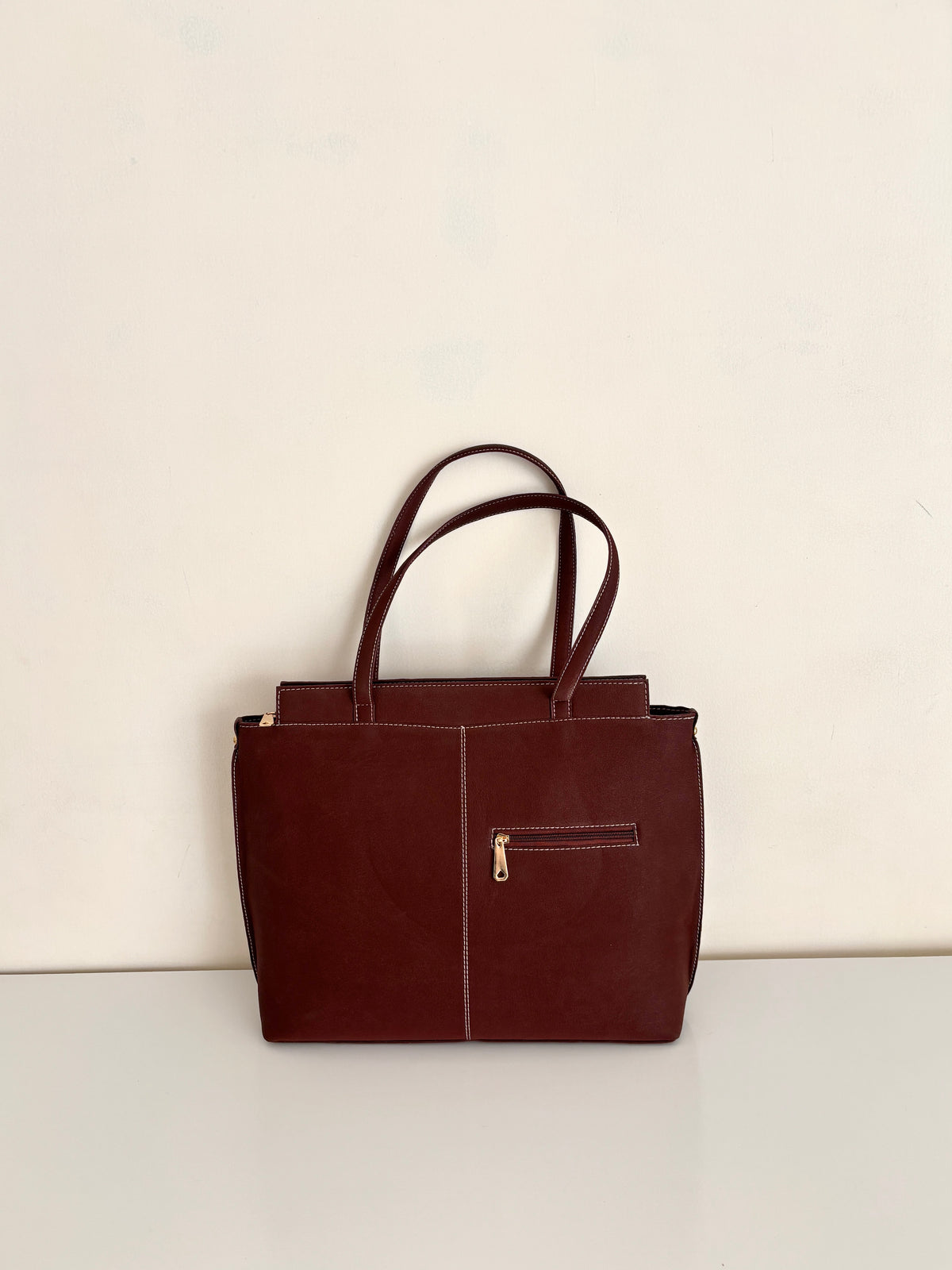 Sleek Tote