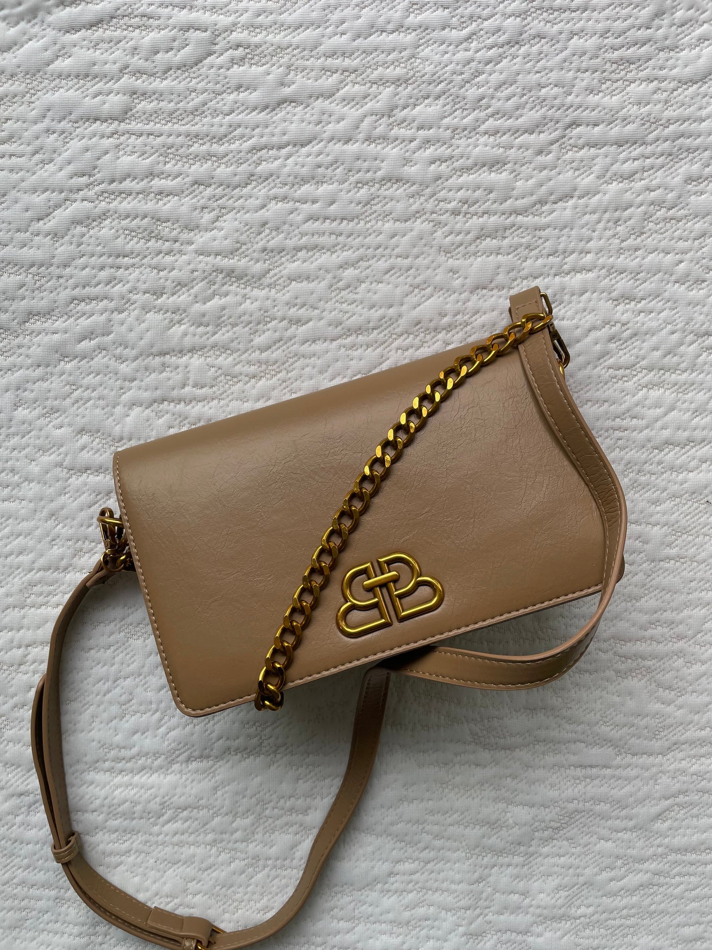 Bold Beauty Handbag.