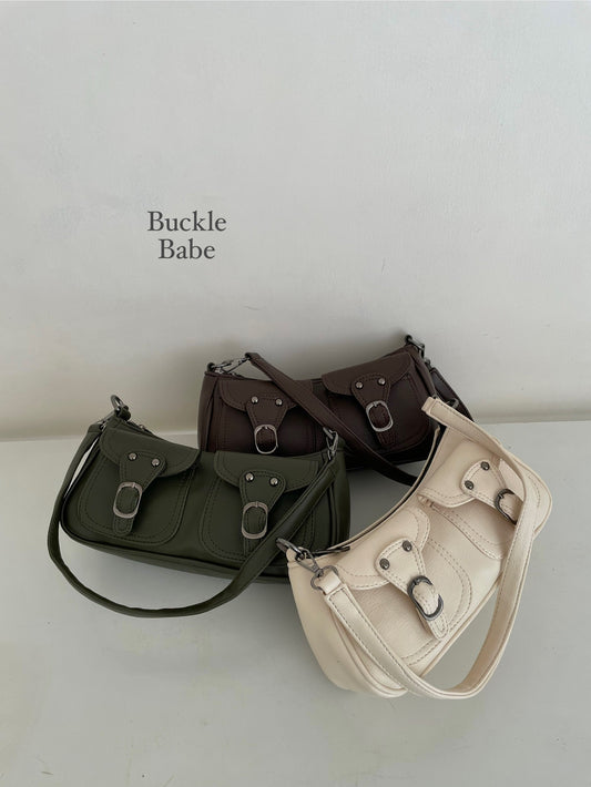 Buckle Babe