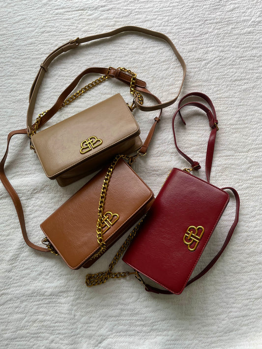 Bold Beauty Handbag.