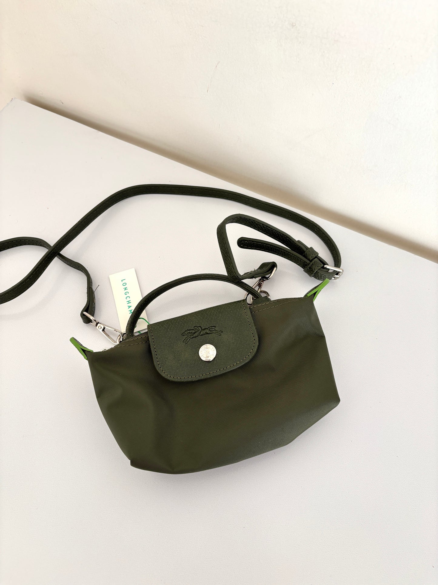 Iconic Pouch with handle.