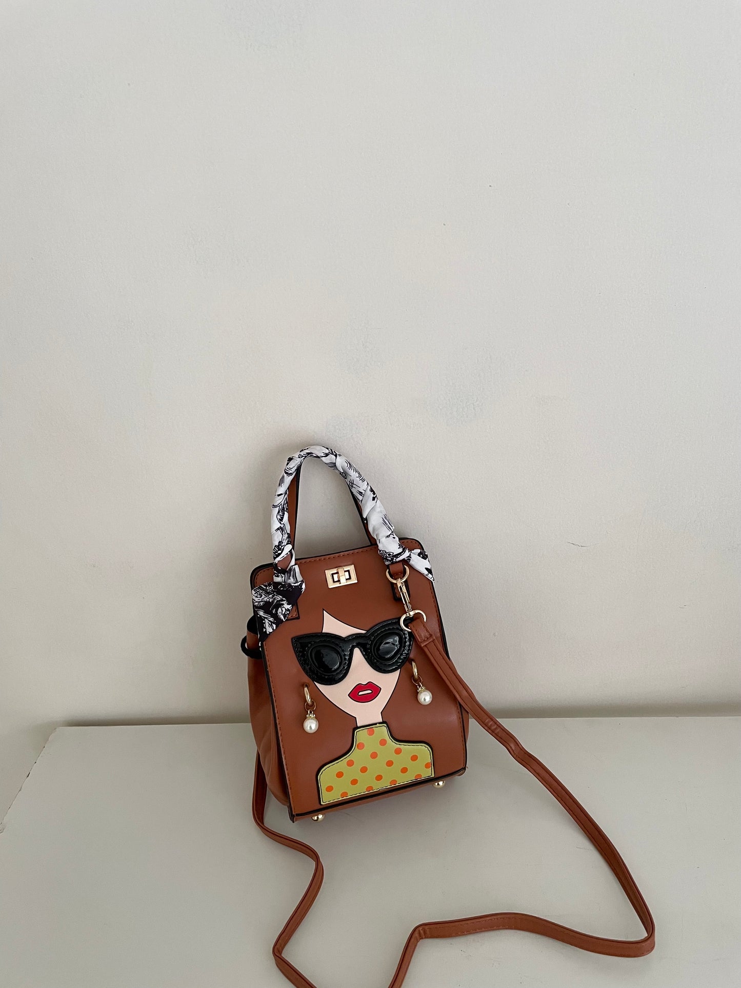 Miss Diva Handbag!