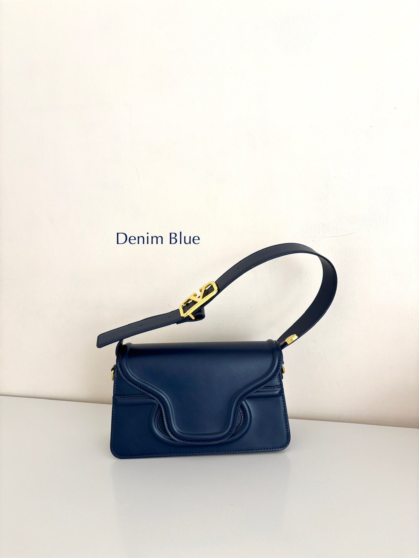 Rich Girl Handbag ~ Inspired by Luxury Fashion
(with box packaging)