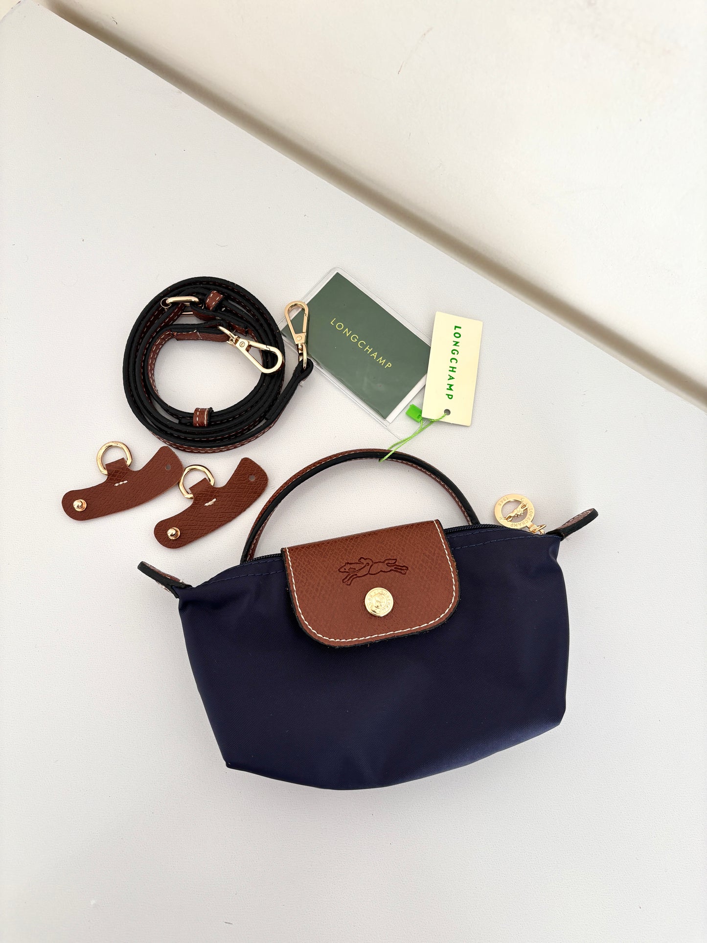 Iconic Pouch with handle.